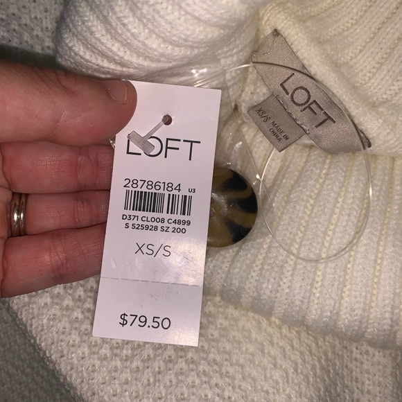 LOFT ❄️NWTs❄️Turtleneck Button Poncho - Picture 5 of 6